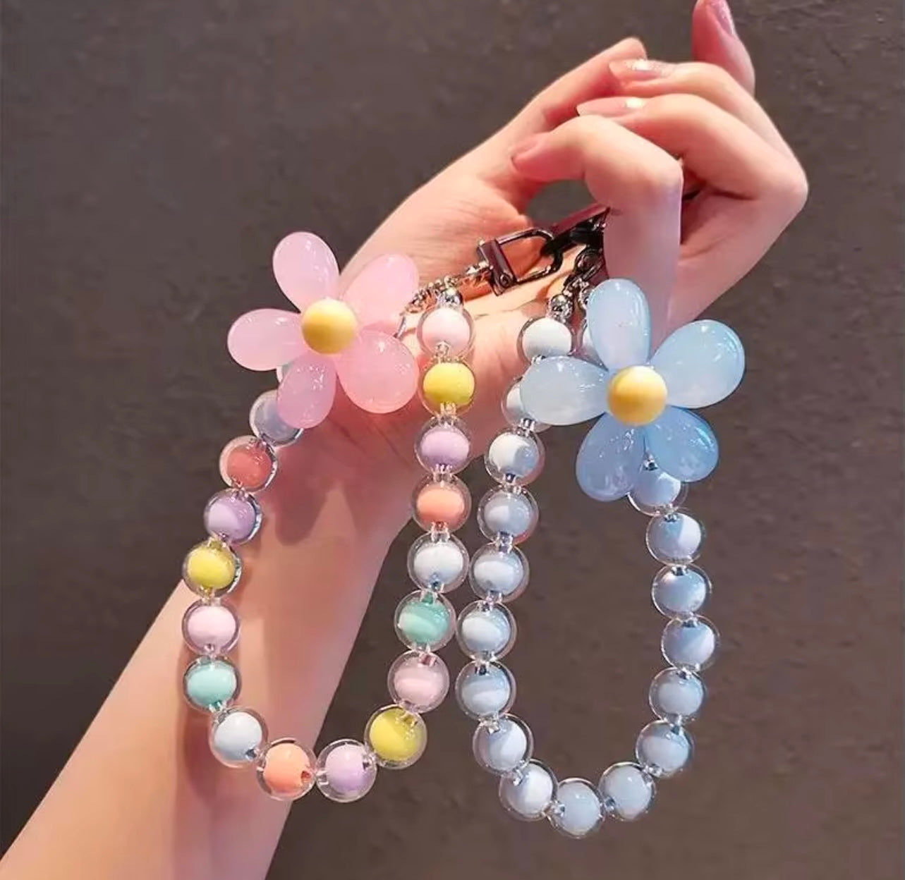Fancy Mobile Phone Charm – Stylish Grip & Anti-Drop for Girls